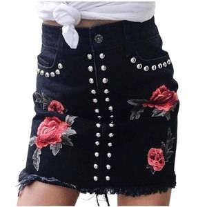 NWT Carmar Rosemert  Black Fray Hem Denim Skirt Embroidered Florals Studded 28